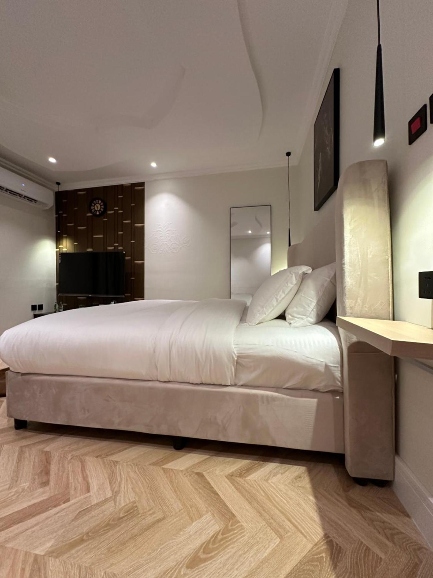 Apartment استديو فاخر بمنطقة مركزية الغدير